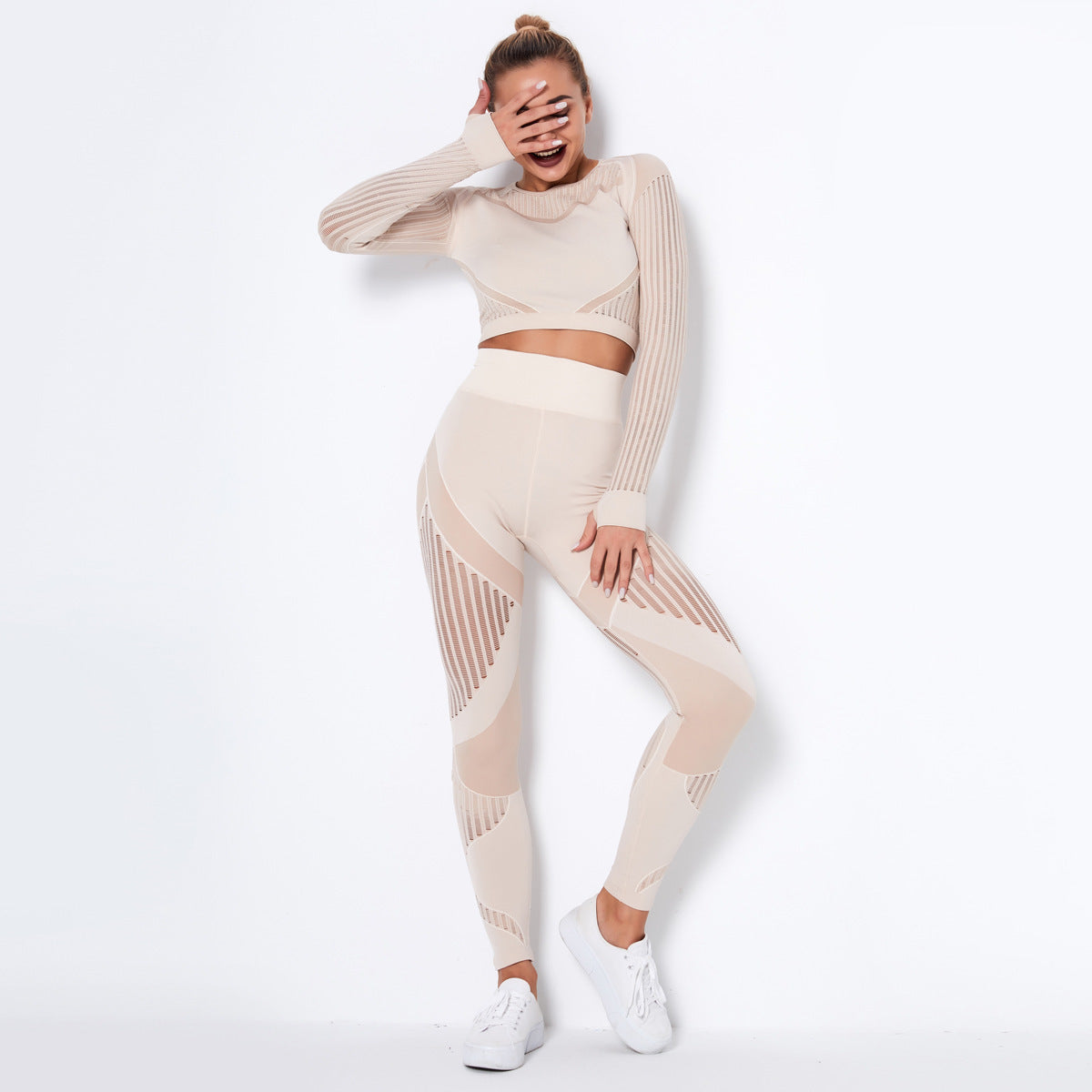 Seamless Yoga Suit – Long Sleeve Absorbent Stretch Activewear Set
