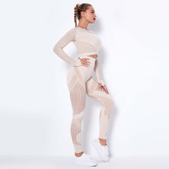 Seamless Yoga Suit – Long Sleeve Absorbent Stretch Activewear Set